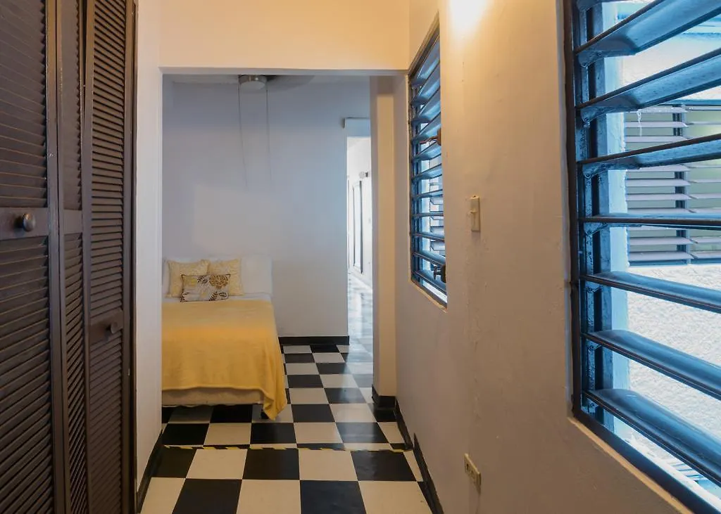 Aparthotel La Capitana Old San Juan 3*,